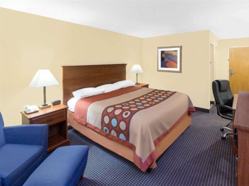 Super 8 By Wyndham Hattiesburg South Luaran gambar
